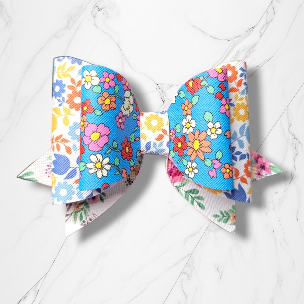 Pretty Hair Clips - Picture 4 of 5